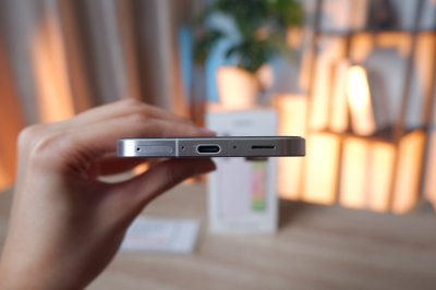 Samsung Galaxy A56 5G 12+256GB สี Pink เครื่องสวย ราคาเพียง 9,590.- มีประกันร้าน 60วัน