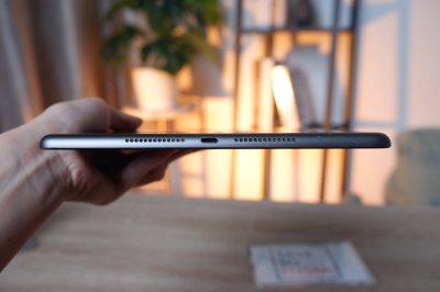 iPad Gen 9 Wi-Fi 64GB สี Space Gray เครื่องสวย ราคาเพียง 5,990.- มีประกันร้าน 60 วัน