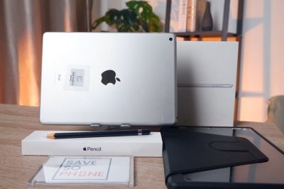 iPad Gen 9 Wi-Fi 64GB ครบกล่อง + Pen Gen 1 สี Silver เครื่องสวย ราคาเพียง 5,990.- มีประกันร้าน 60 วัน
