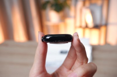 Apple Watch Series 10 42mm GPS สี JetBlack เครื่องสวย ราคาเพียง 7,990.- มีประกันร้าน 60วัน