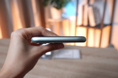 iPhone 11 128GB สี Green ราคาเพียง 5,990.- มีประกันร้าน 60วัน