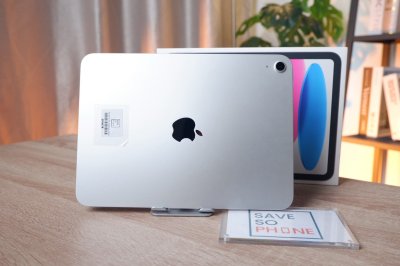 iPad Gen 11 (2025) 128GB Wi-Fi 11-inch สี Grey เครื่องสวย แบต 100% ราคาเพียง 10,900.- อุปกรณ์แท้ครบกล่องพร้อมประกันศูนย์