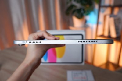 iPad Gen 11 (2025) 128GB Wi-Fi 11-inch สี Grey เครื่องสวย แบต 100% ราคาเพียง 10,900.- อุปกรณ์แท้ครบกล่องพร้อมประกันศูนย์