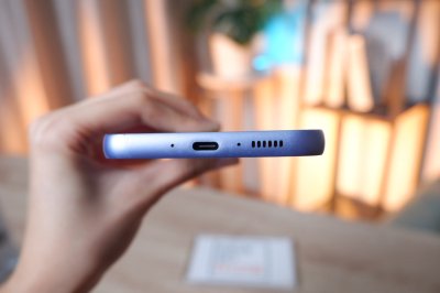 Samsung Galaxy A34 5G 8+256GB สี Purple เครื่องสวย ราคาเพียง 3,900.- มีประกันร้าน 60วัน