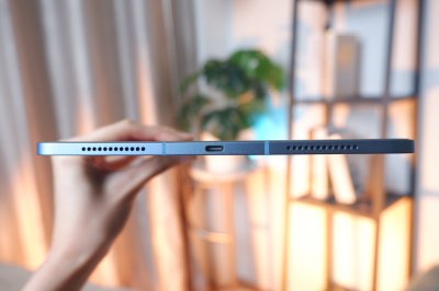 iPad Air 5 M1 Wi-Fi+Cellular 256GB สี Blue เครื่องสวย ราคาเพียง 14,900.- มีประกันร้าน 60วัน