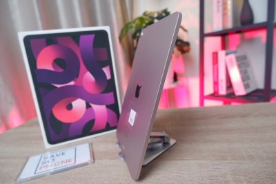 iPad Air 5 M1 chip 64Gb Wi-Fi 10.9-inch สี Pink เครื่องสวย ราคาเพียง 11,900.- มีประกันร้าน 60 วัน