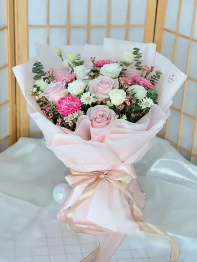 ช่อดอกไม้สวยๆ ช่อดอกไม้สีชมพู ช่อดอกกุหลาบสีชมพู FW004