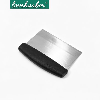 ยกลังสุดคุ้ม 24 ชิ้น/ลัง LoveHarbor LH0271 มีดตัดแป้งสเตนเลส ด้ามจับสีดำ แข็งแรง