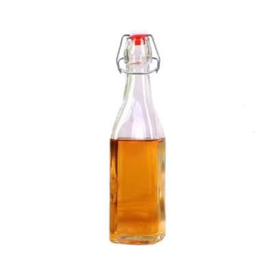 ขวดน้ำดื่มทรงเหลี่ยม500ml.(จุกพลาสติก)(สูง28cm ก.6.5cm)