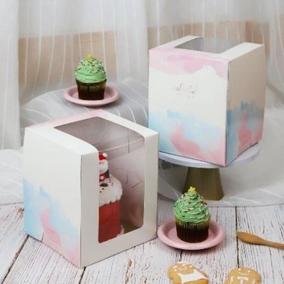 BJN กล่องเค้ก 1/2P สูง หน้าต่างวีเชฟ 15x15x18 cm. ลายวอเตอร์คัลเลอร์ (20ชิ้น/แพค)