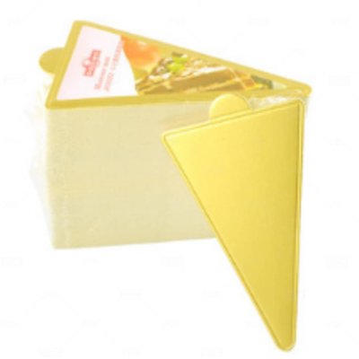 BAKEST ฐานกระดาษรองเค้กชิ้น สีทอง สามเหลี่ยม (11.8x7.8CM) 100ชิ้น/ห่อ