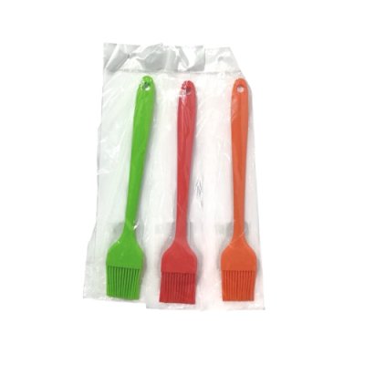 YQ GJS-01 แปรงซิลิโคน สีทึบ คละสี (21x3.5 cm.)