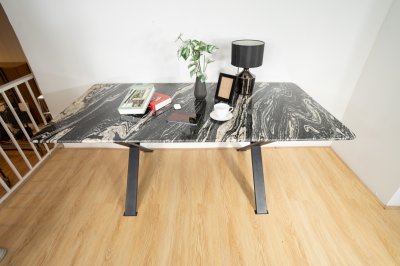 ATLAS Dining Table โต๊ะอาหารท็อปหินอ่อน ขาเหล็กสีดำ