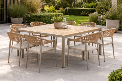 Sahara โต๊ะอาหารไม้สไตล์โมเดิร์น พร้อมเก้าอี้หวาย 4 ที่นั่ง | Modern Outdoor Dining Table Set