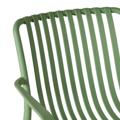 เก้าอี้พลาสติกมีพนักแขน รุ่น Verde Slat สีเขียว (Stackable Outdoor Chair)