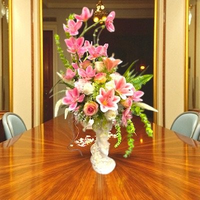 แจกันดอกไม้ประดิษฐ์