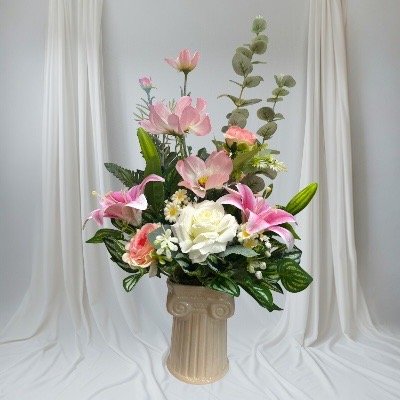 แจกันดอกไม้ประดิษฐ์ จัดสำเร็จ