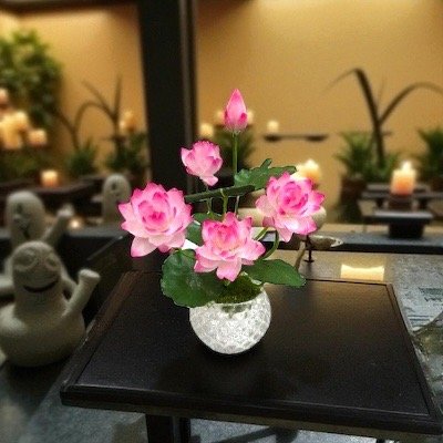 แจกันดอกไม้ประดิษฐ์ จัดสำเร็จ