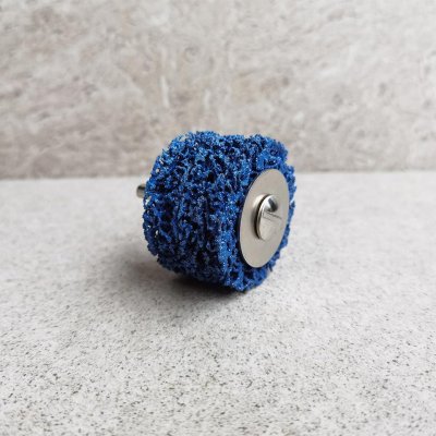 ลูกขัดสาหร่าย 2 size  50x30x6mm (มีแกน)