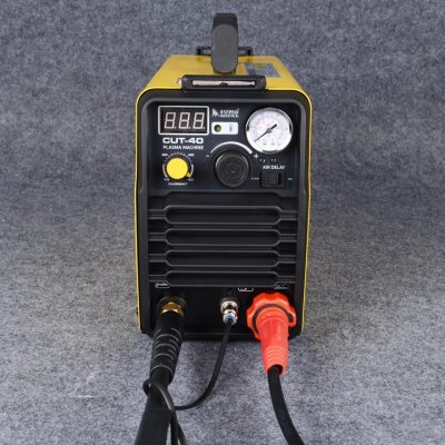 เครื่องตัดพลาสม่า CUT-40 SUMO SMART