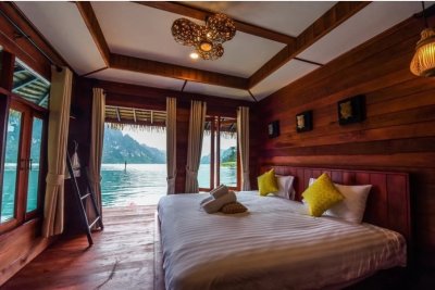 3 Day 2 Night Overnight at Panvaree the greenery floating resort