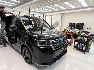 รถเข็นจัดเก็บอุปกรณ์ รถเข็นคาร์แคร์ 3D T02 น้ำยาขัดสีรถ 3D เคลือบแก้ว เครื่องขัดสีรถ