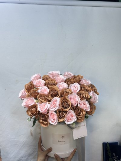 [Artificial] Coffee Pink Flower Box 30 Roses