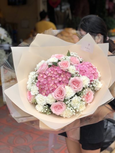Pink hydrangea mix bouquet