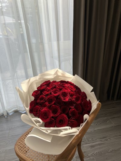 50 Red Roses