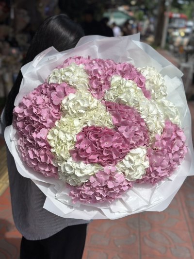 Rosie Hydrangea XXL Bouquet