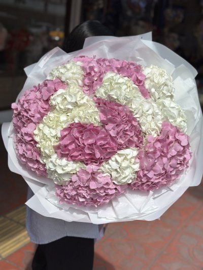 Rosie Hydrangea XXL Bouquet