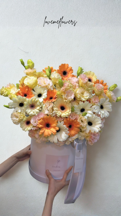 Mix of Sunshine Flower Box
