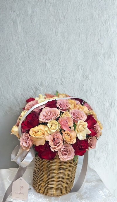 60 Red Coffee Tone Flower Basket