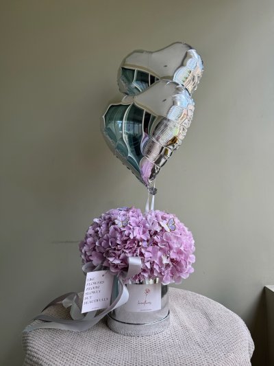 Pink Hydrangea Flower Box + Balloon