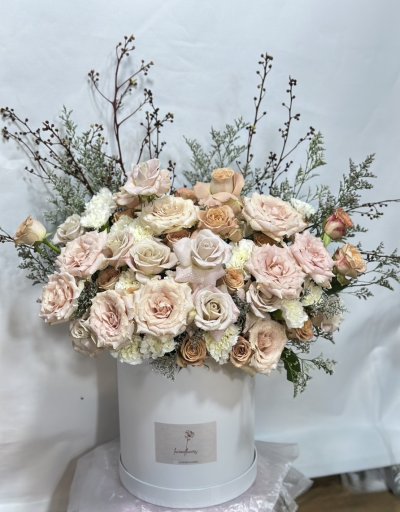 Premium Coffee Roses FlowerBox - XL