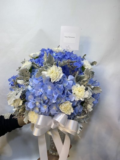 Crystal Vase Blue Hydrangea Mix Tone
