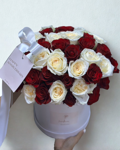 40 Red and White Roses Flower Box