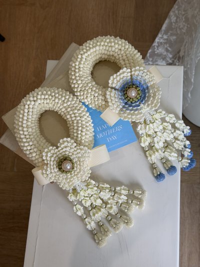 Luxe Pearl & Ribbon Modern Fresh Jasmine Garland