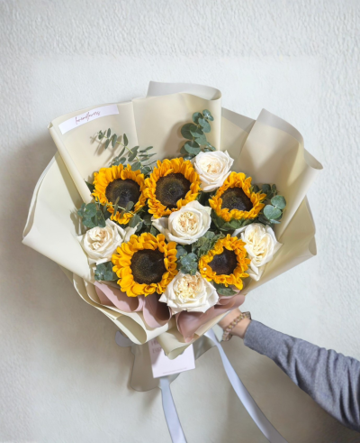 White Roses Sunflower Bouquet
