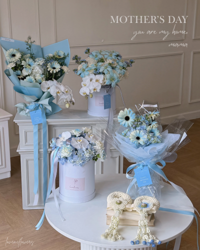 Mama Majestic Bouquet - Blue Tone