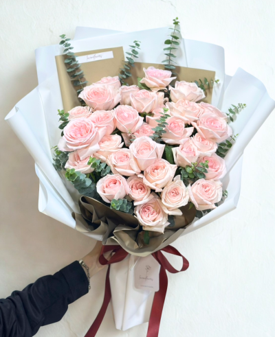 30 Pink Roses Luxury Wrapping Flower Bouquet