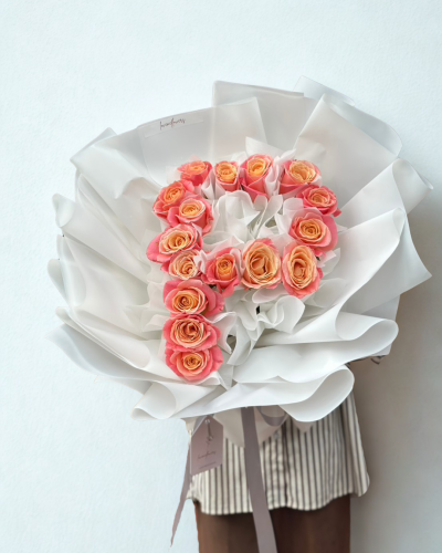 LOVE LETTER "P" (customizable into any letter/number)