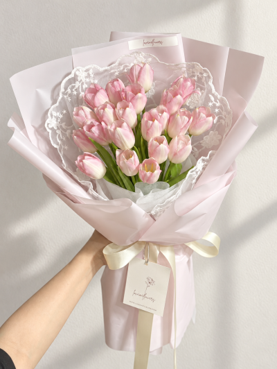 Sweet 20 Pink Tulips &Lace Bouquet