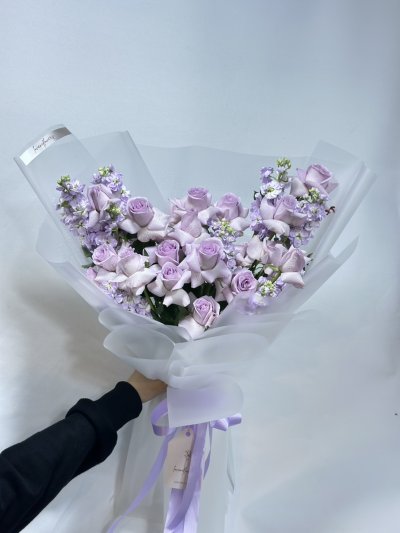 Purplish Spring Bouquet 01