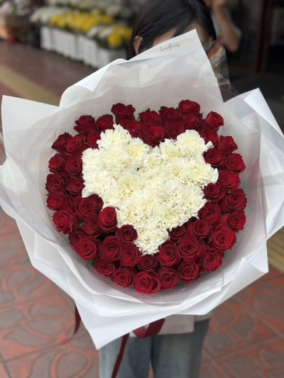 Heart Roses Bouquet