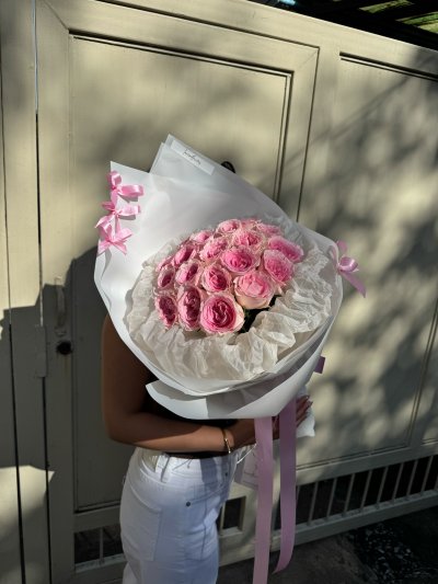 Love Bowie 20 Roses Bouquet