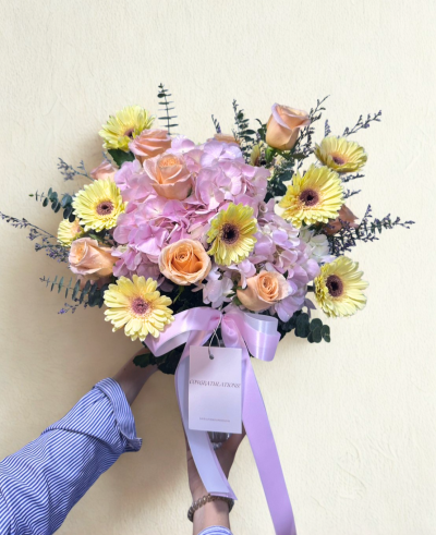 Mix Sunshine  Flower Vase - Perfect for Gifting