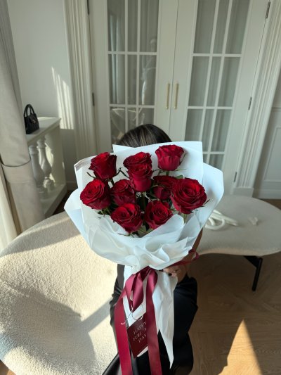 [Valentines] 10 Rose Bouquet