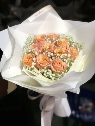10 Orange Roses