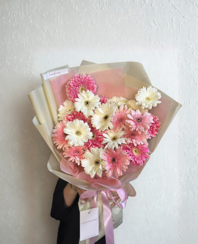 Petite Geberra Bouquet